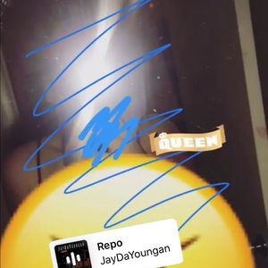 Meet your Posher, Alicia